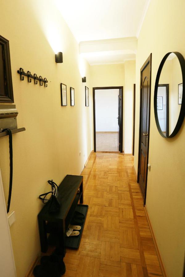 City Garden Apartments Є Інтернет Без Світла オデッサ エクステリア 写真