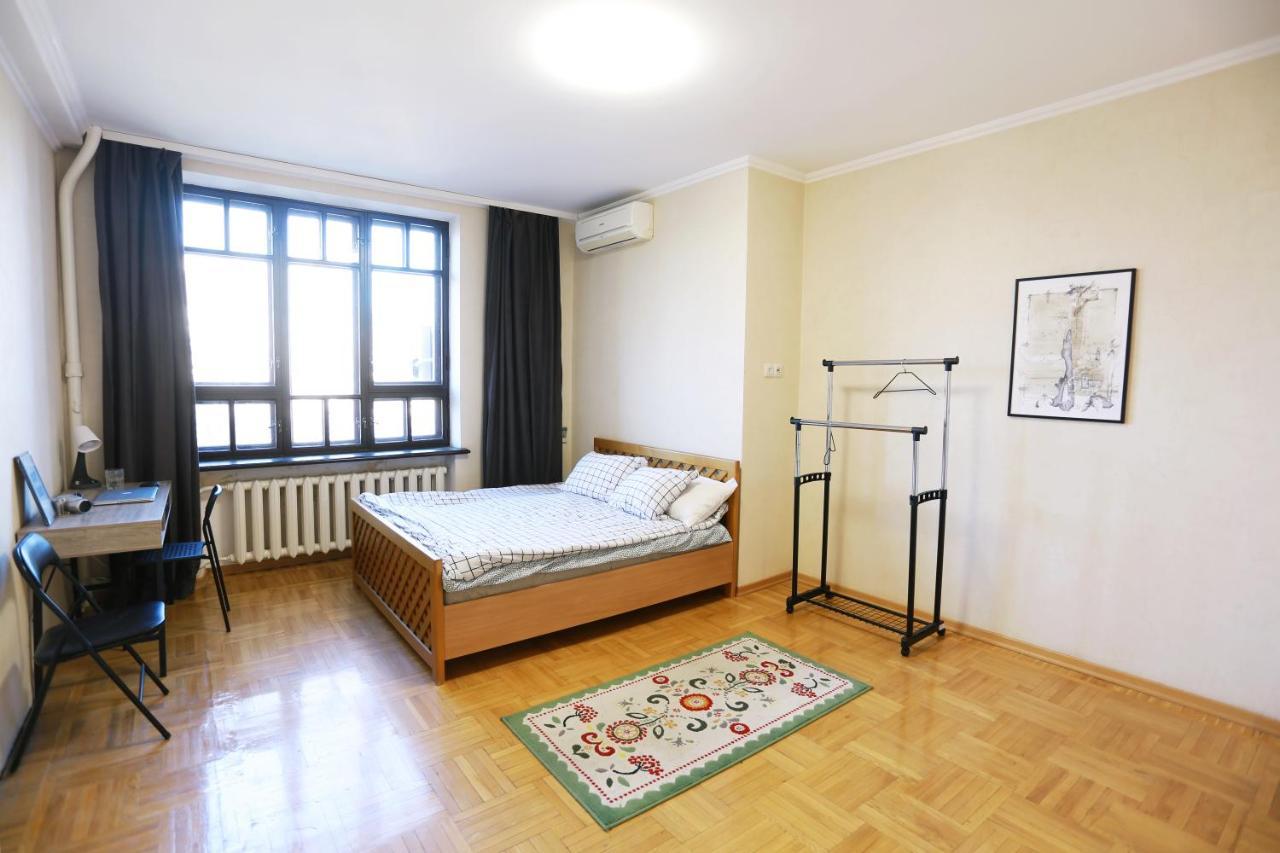 City Garden Apartments Є Інтернет Без Світла オデッサ エクステリア 写真